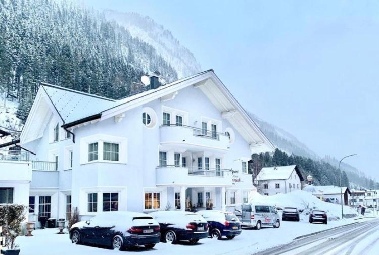 Apart Laresch Ischgl Eksteriør billede